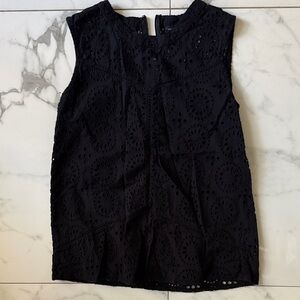Saks fifth ave Black Eyelet Sleeveless Top size small